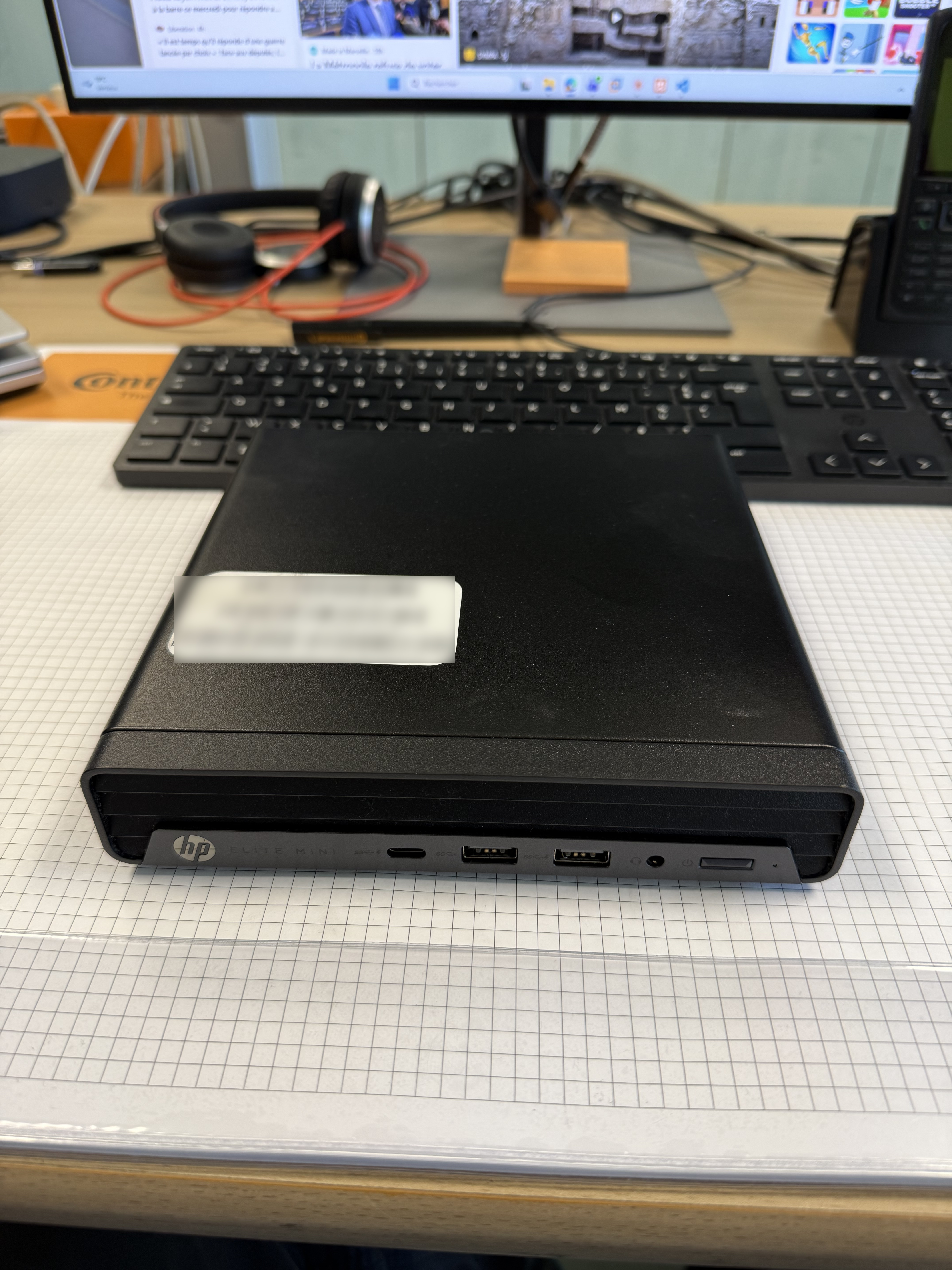 Ordinateur de bureau HP Elite Mini 805 G8.