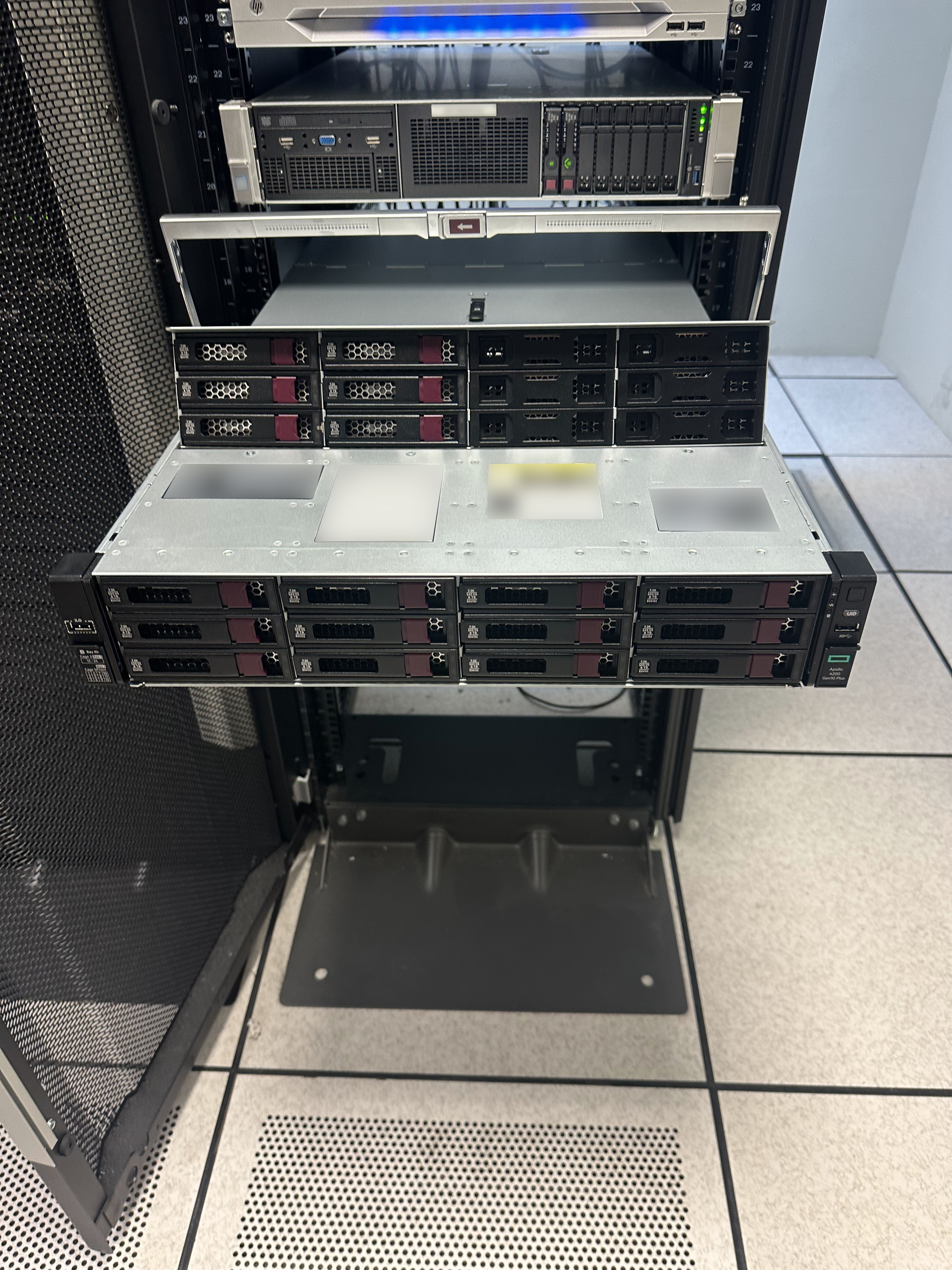 Ajout des disques dans le serveur.